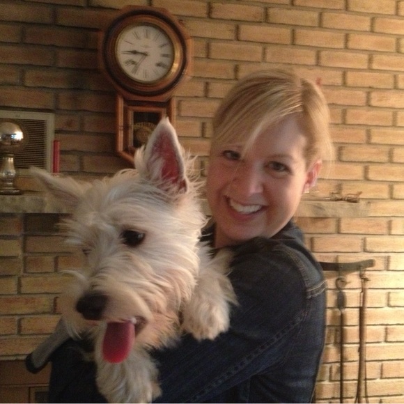 Welcome to my closet! - Picture 1 of 5